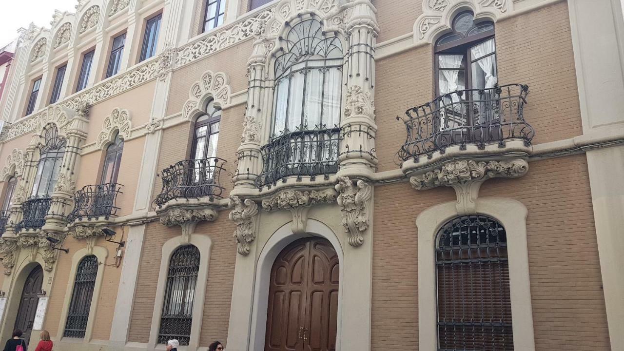 Alfonso Xii 29 *
